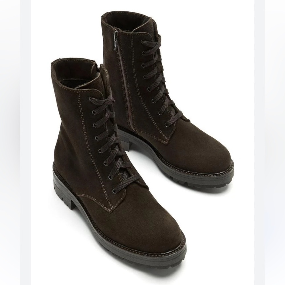 La Canadienne
Women's Brown Brittany Waterproof
Lug Boot  size 9.5 NEW